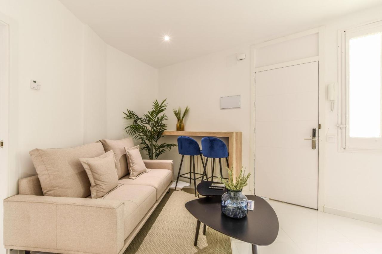 Embajadores X Apartamento *